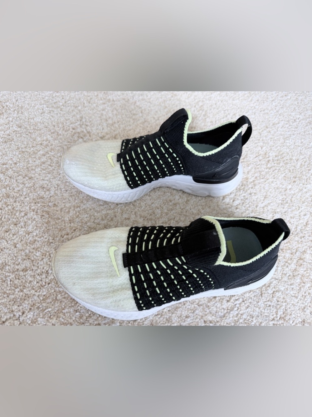 Nike Kids Black and Neon Green Slip-On Sneakers